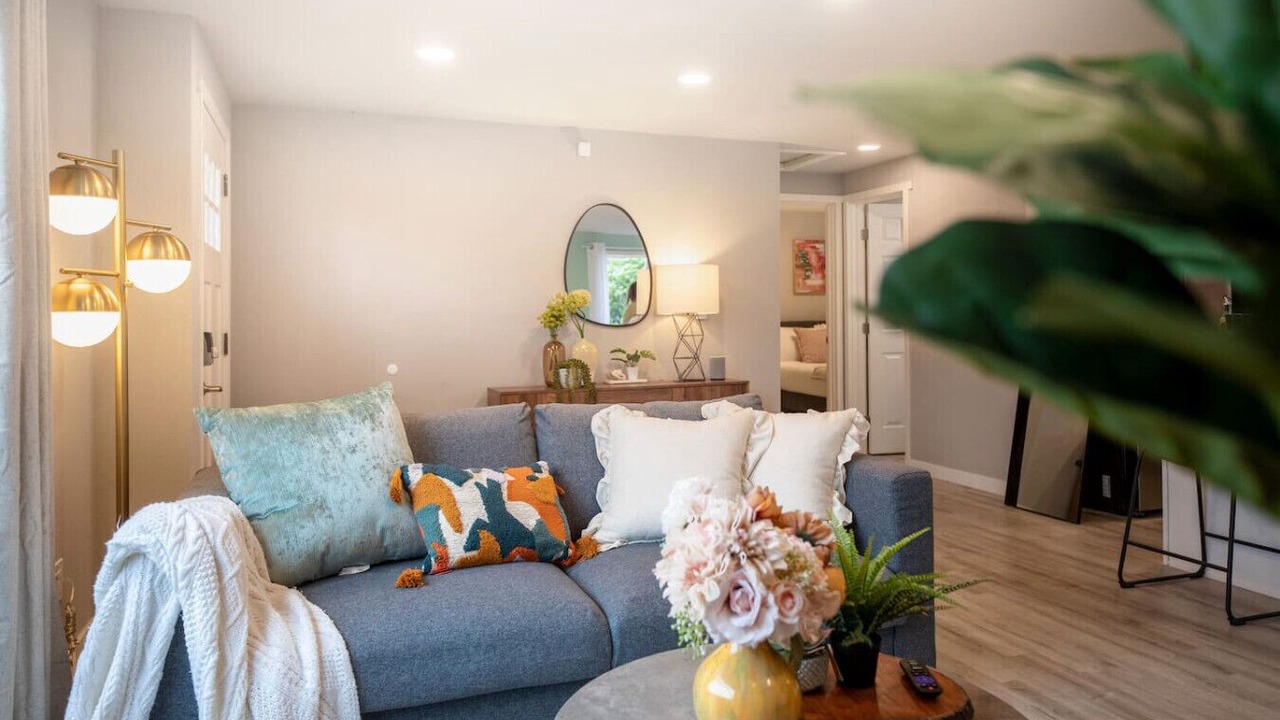 Photo of Livingroom in Bryn Mawr-Skyway