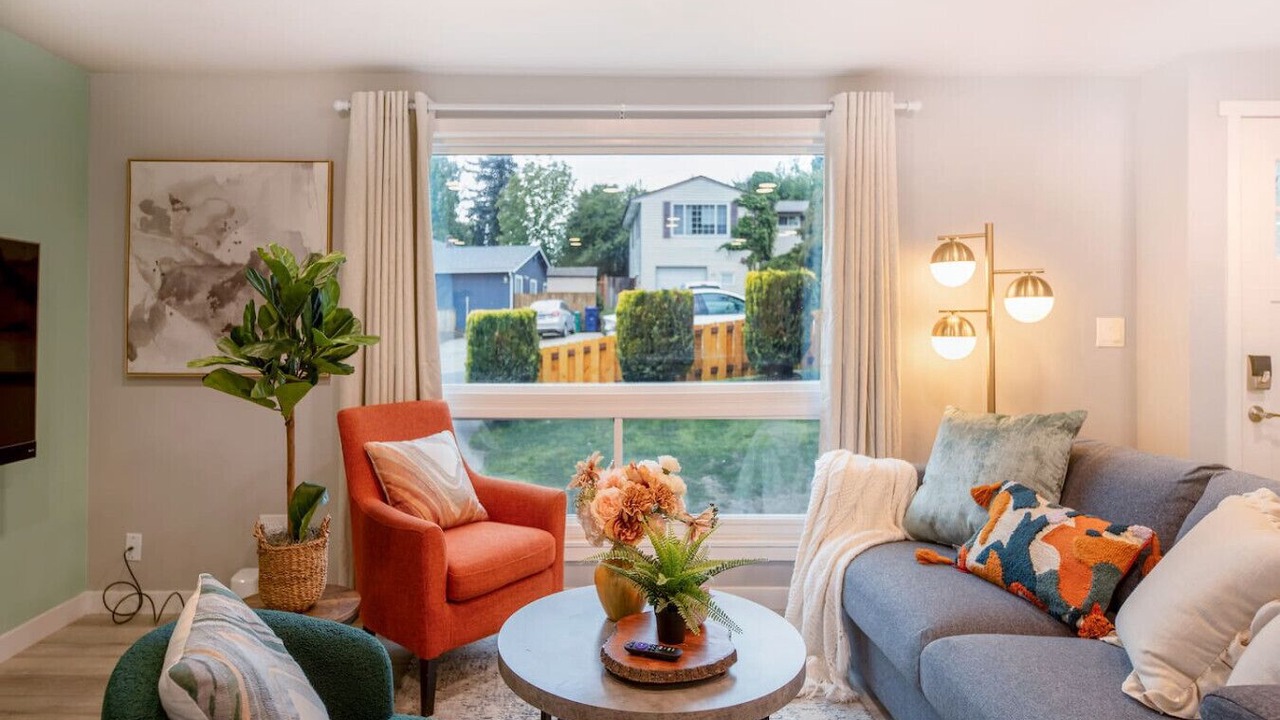 Photo of Livingroom in Bryn Mawr-Skyway