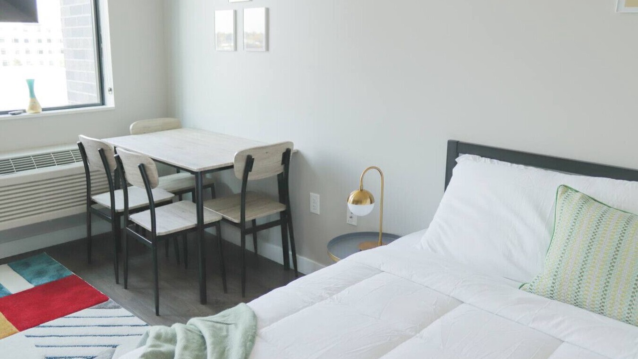Photo of Bedroom in Downtown Des Moines
