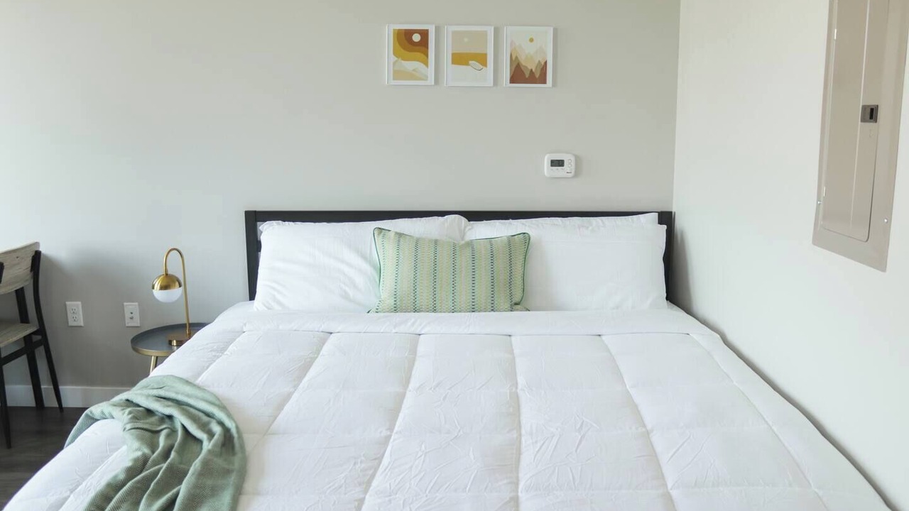 Photo of Bedroom in Downtown Des Moines