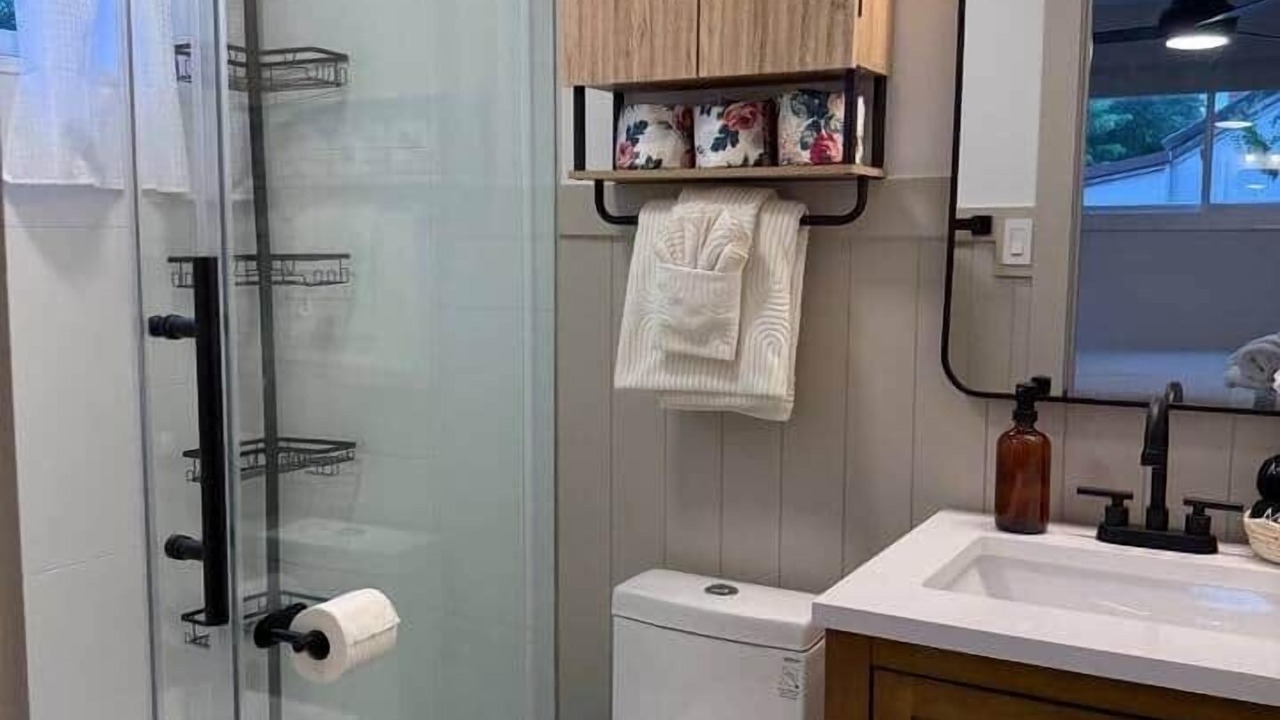 Photo of Bathroom in Sterling