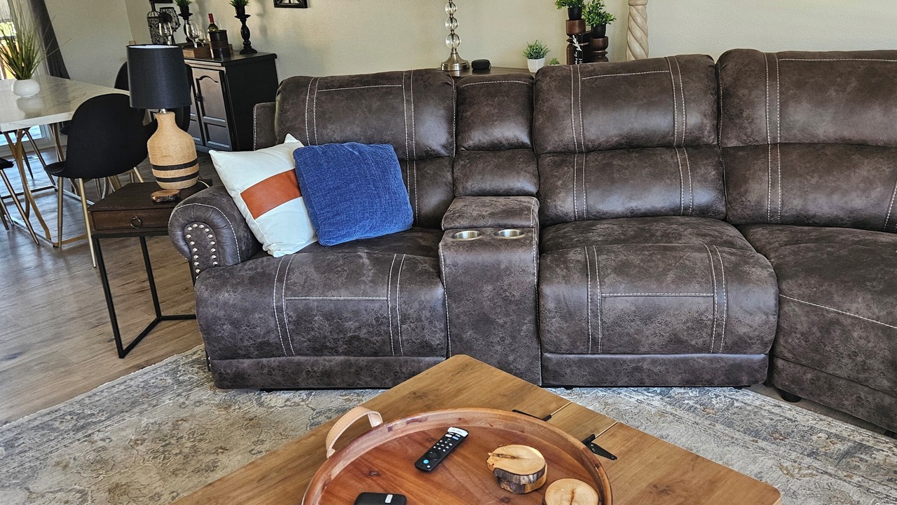 Photo of Livingroom in Highland