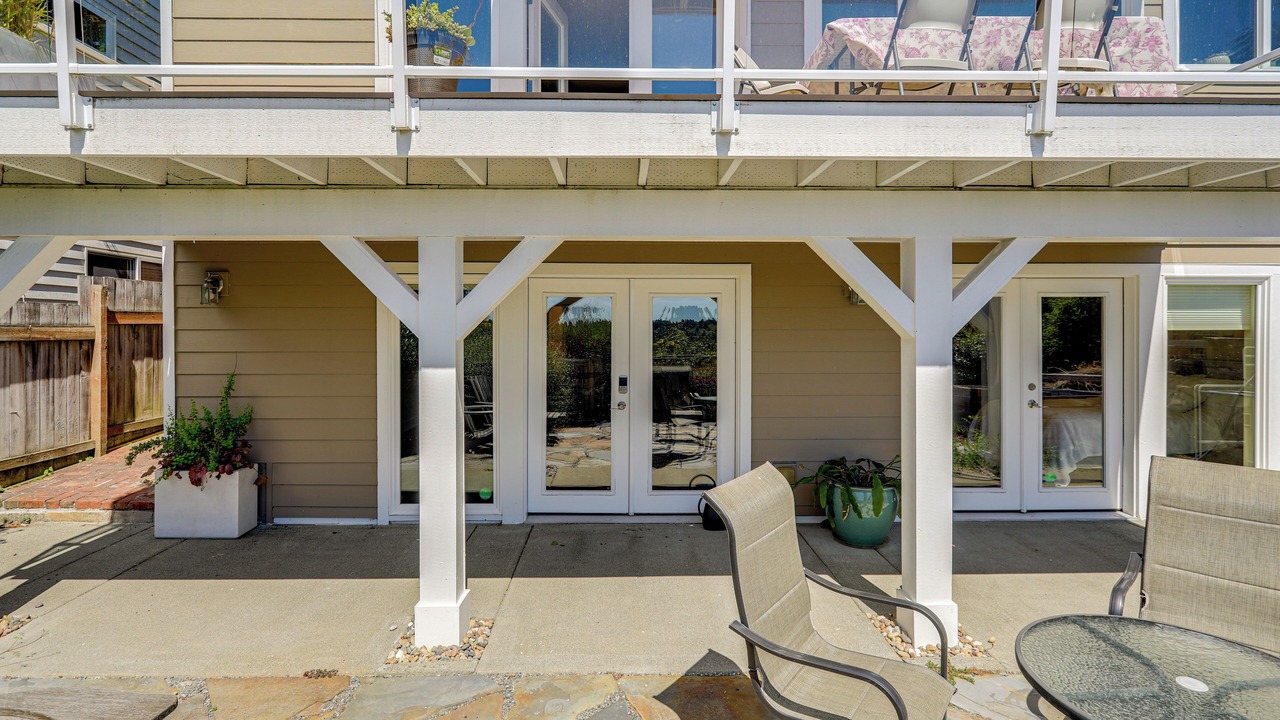 Photo of Outdoor in Fauntleroy