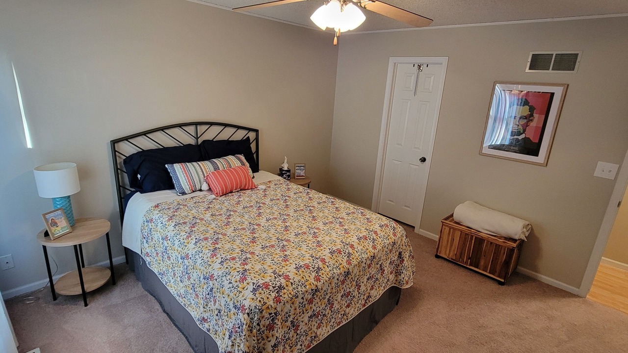 Photo of Bedroom in Lincoln