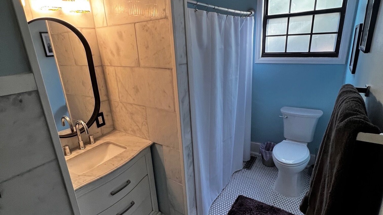 Photo of Bathroom in Buckingham