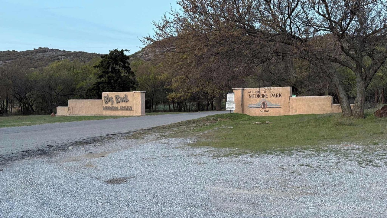 Photo of Others in Medicine Park