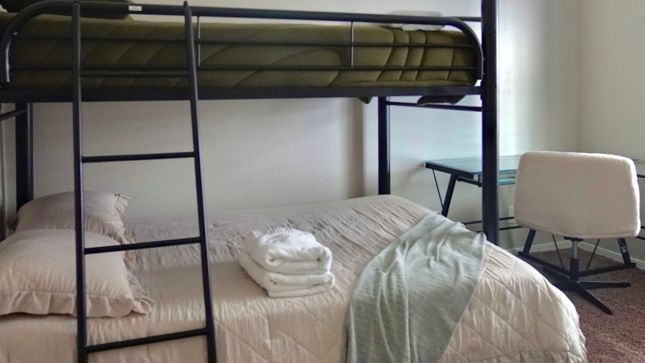 Photo of Bedroom in Biggs Field