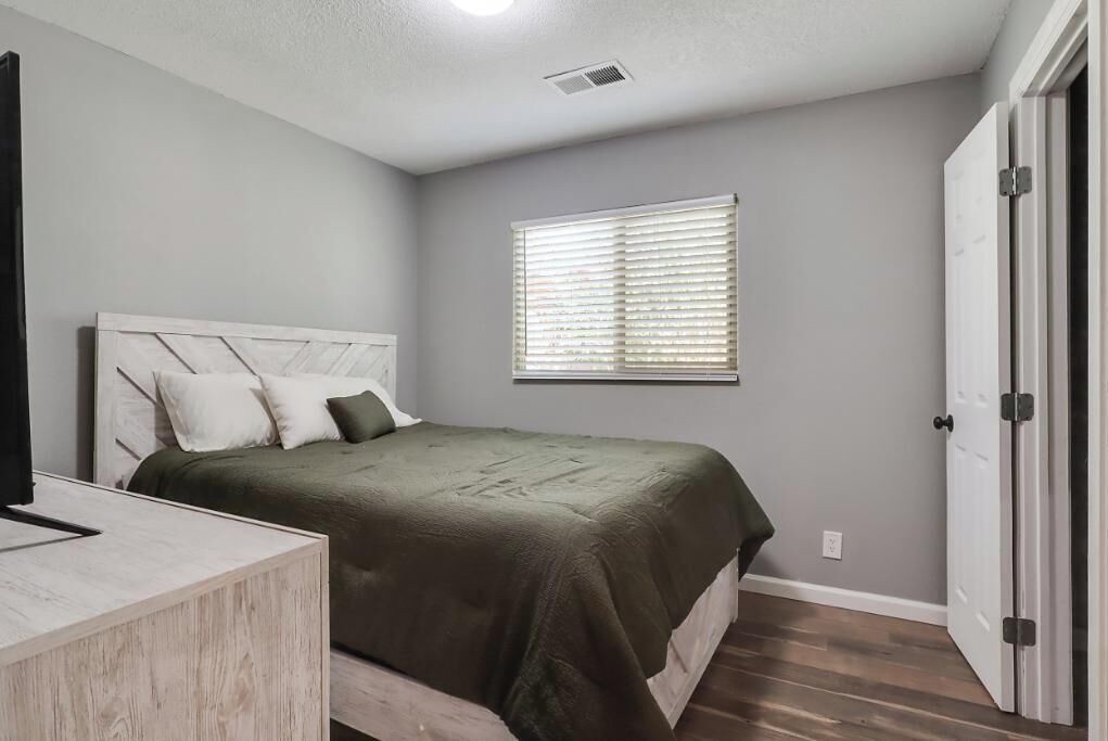 Photo of Bedroom in Northeast Heights