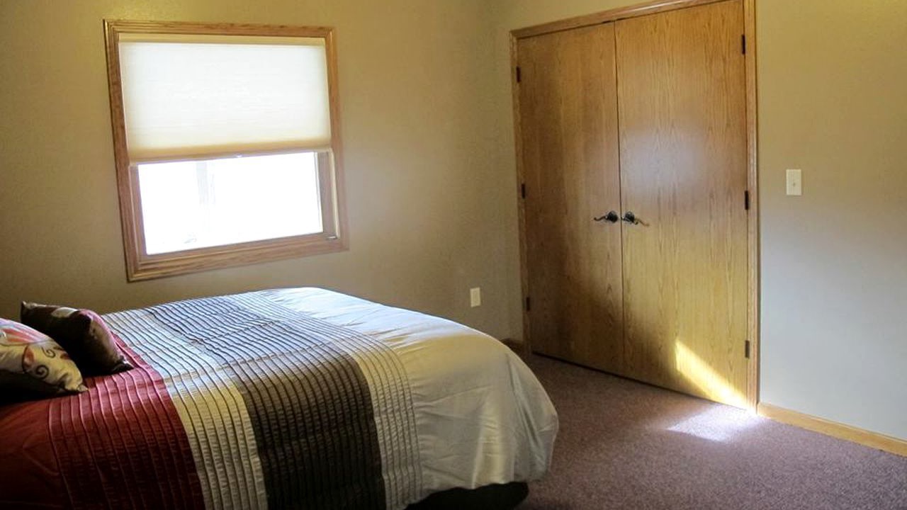 Photo of Bedroom in Clay County