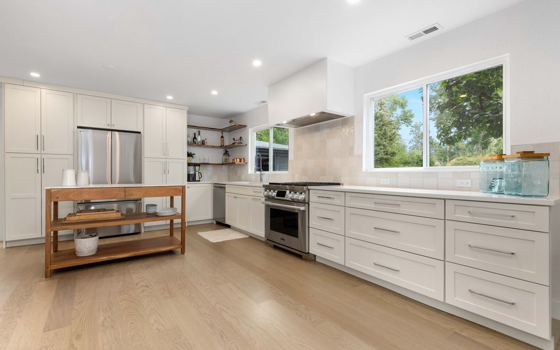 Photo of Kitchen in Golden