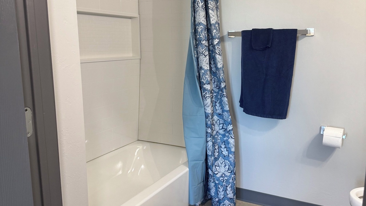 Photo of Bathroom in Slaughterville