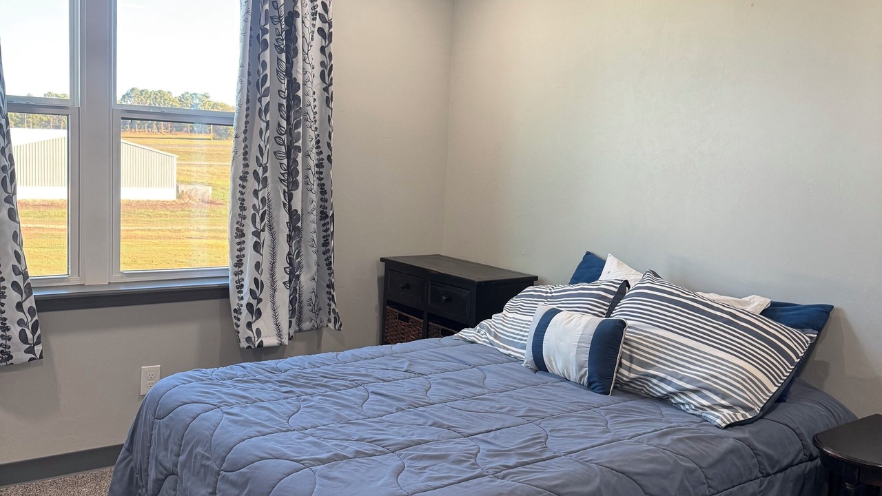Photo of Bedroom in Slaughterville
