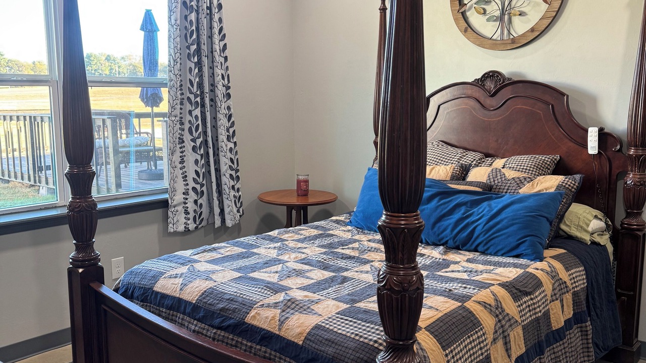 Photo of Bedroom in Slaughterville