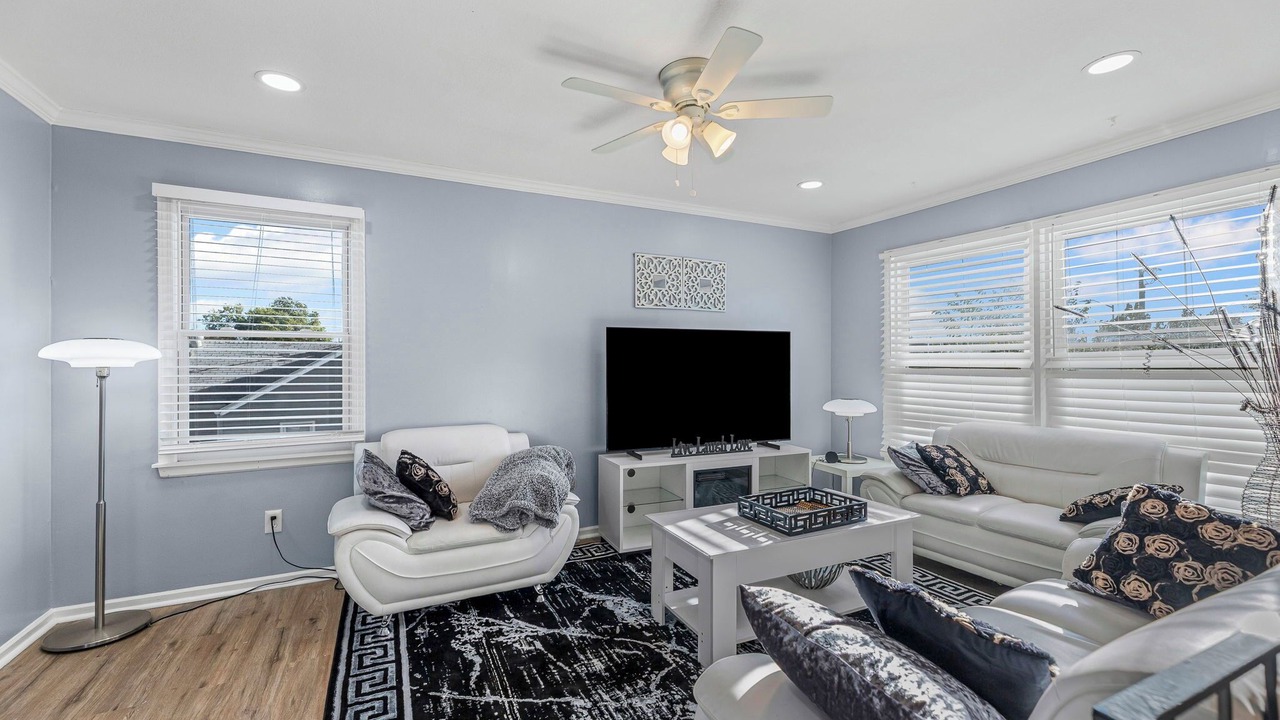 Photo of Livingroom in Olathe
