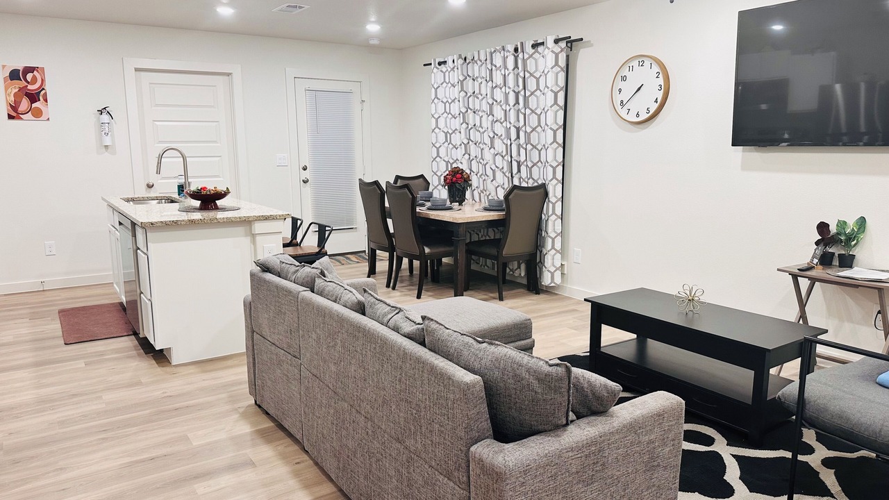 Photo of Livingroom in Odessa