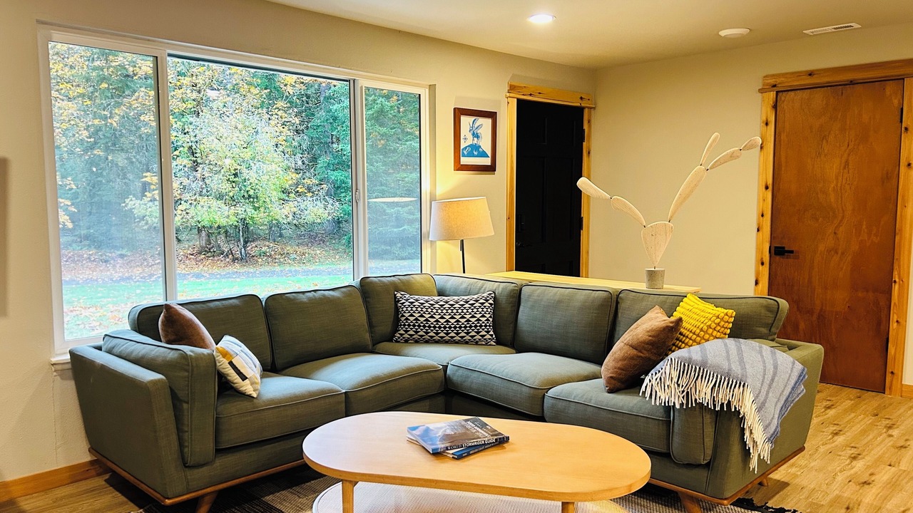 Photo of Livingroom in Packwood
