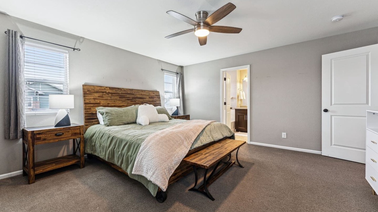 Photo of Bedroom in Stapleton