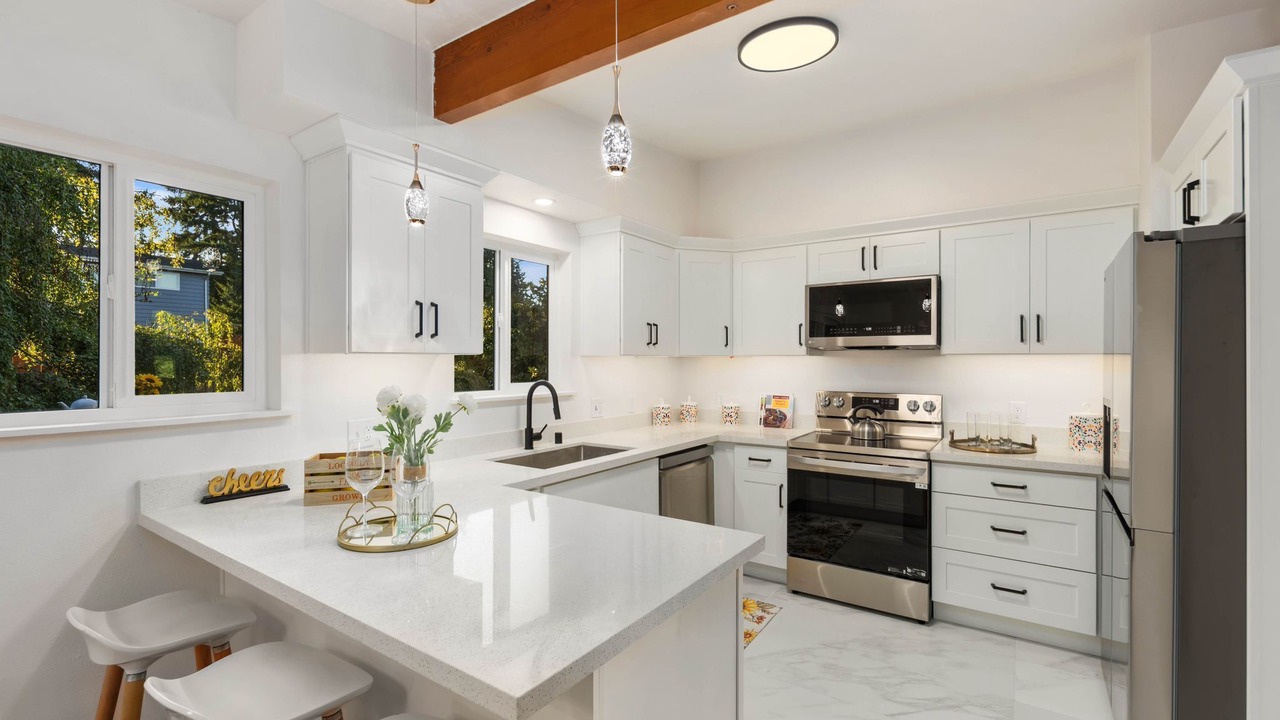 Photo of Kitchen in SeaTac