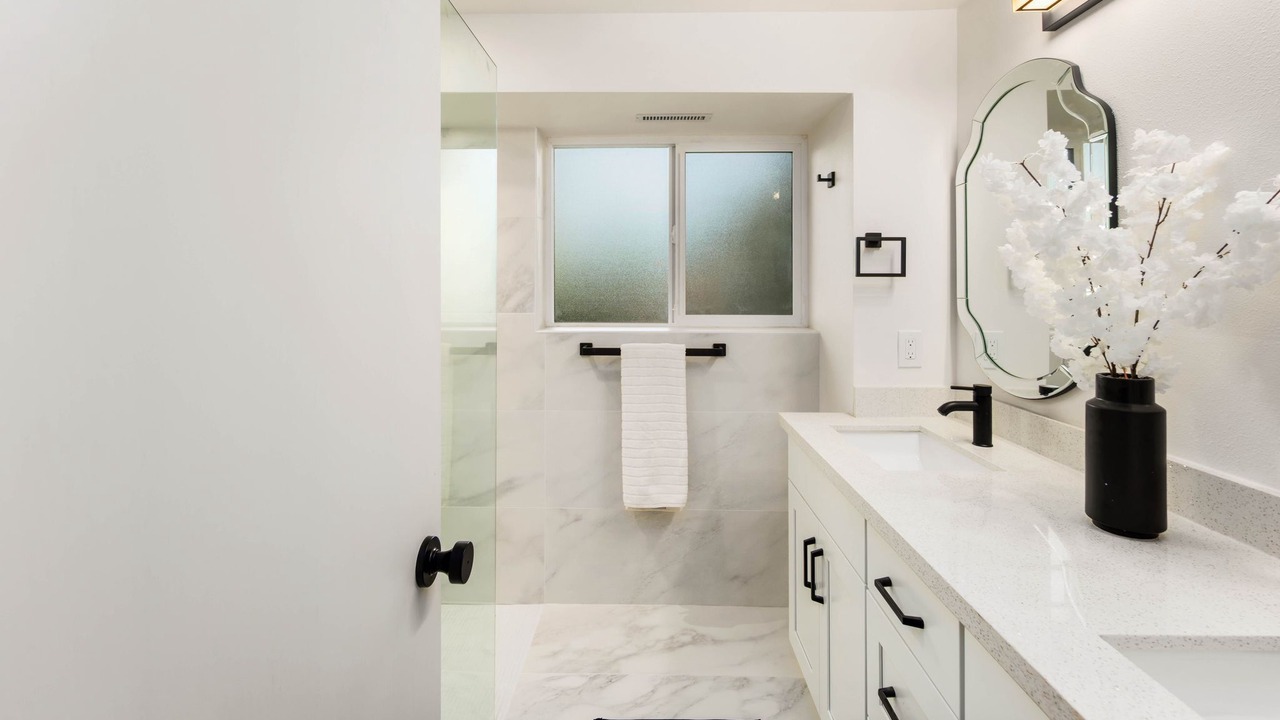 Photo of Bathroom in SeaTac