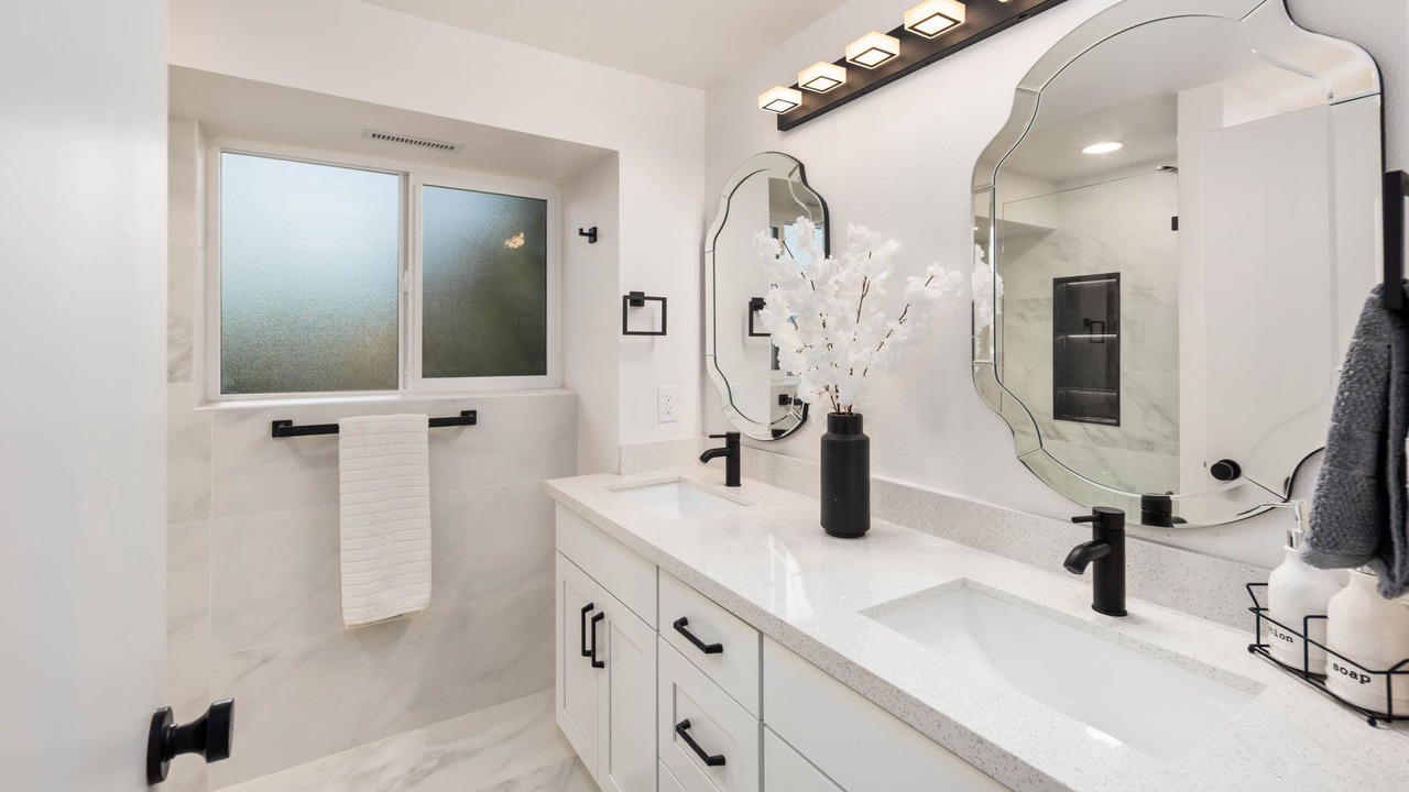 Photo of Bathroom in SeaTac