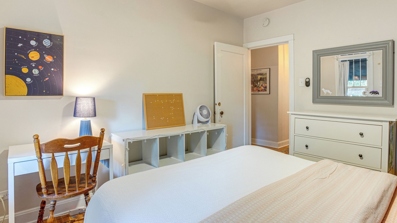 Photo of Bedroom in Congress Park
