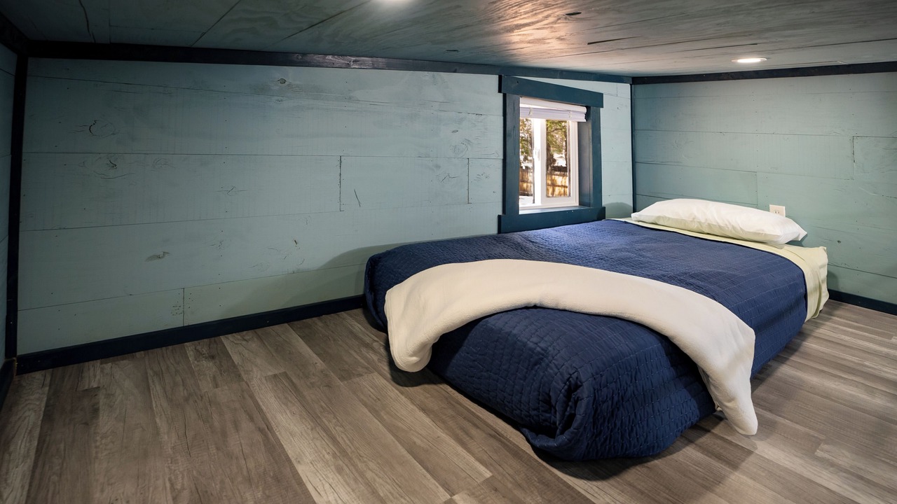Photo of Bedroom in Lyons