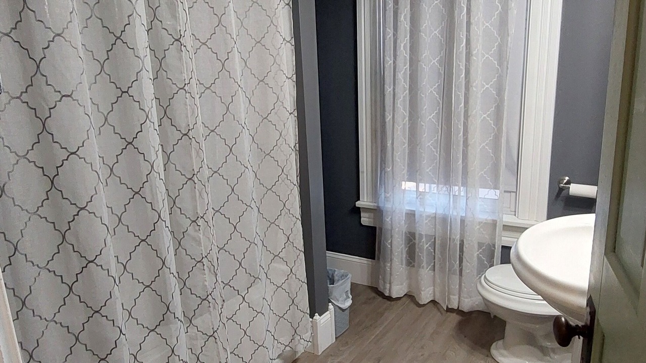 Photo of Bathroom in Rossville