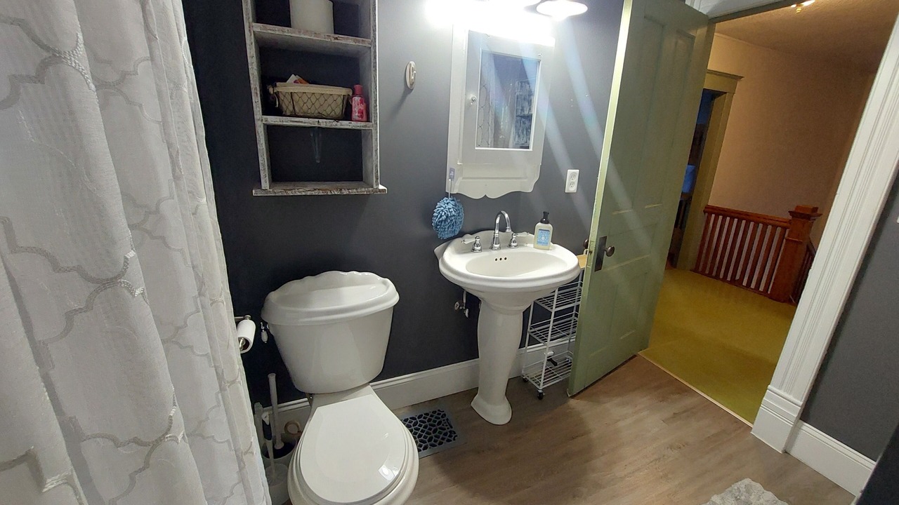 Photo of Bathroom in Rossville