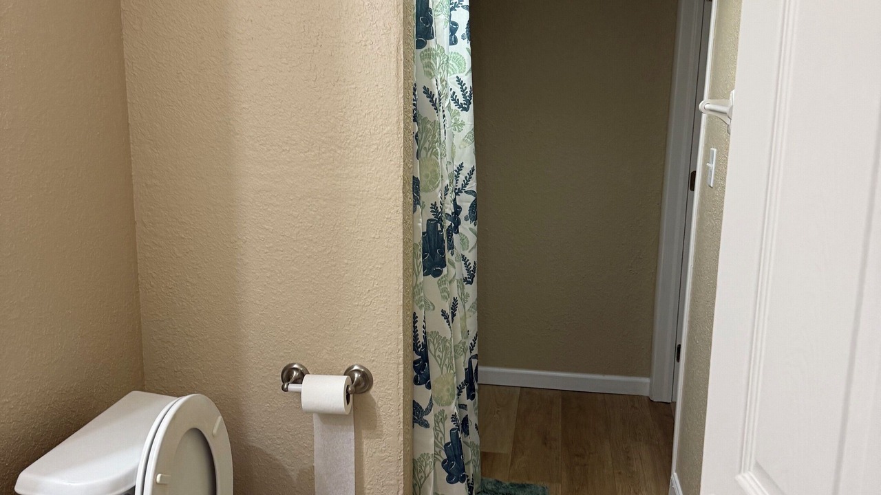 Photo of Bathroom in Green Valley Ranch