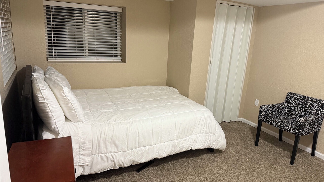 Photo of Bedroom in Green Valley Ranch