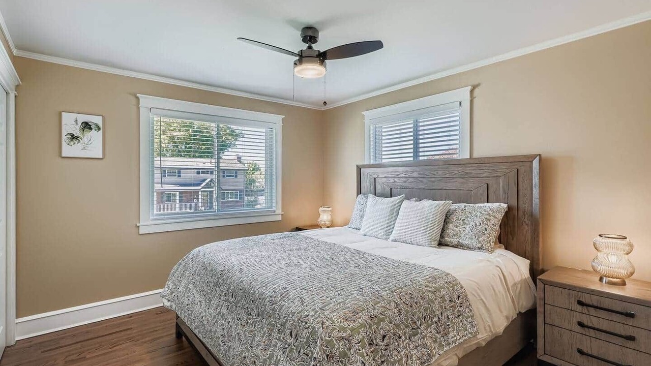 Photo of Bedroom in Castlewood
