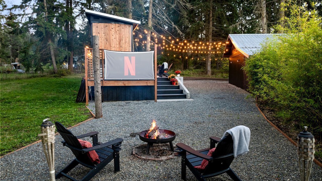 Photo of Outdoor in River Road