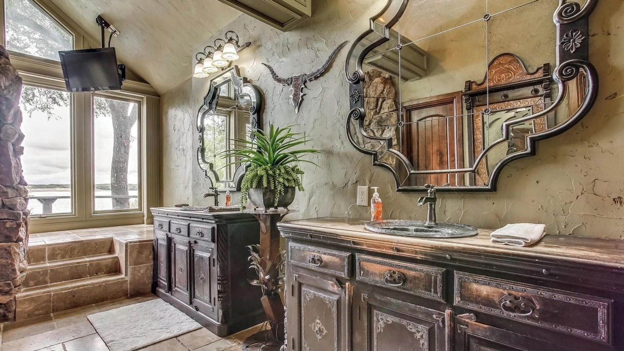 Photo of Bathroom in Fort Worth