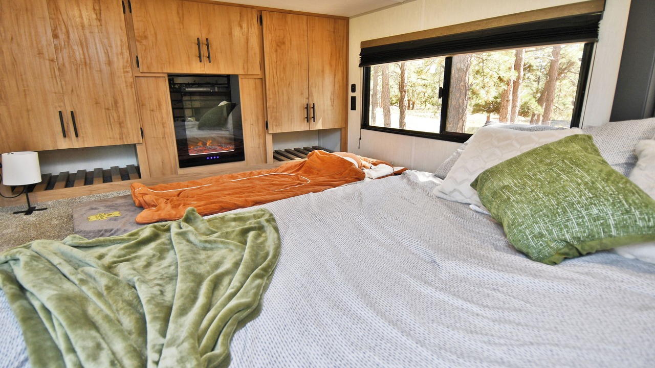 Photo of Bedroom in Elizabeth