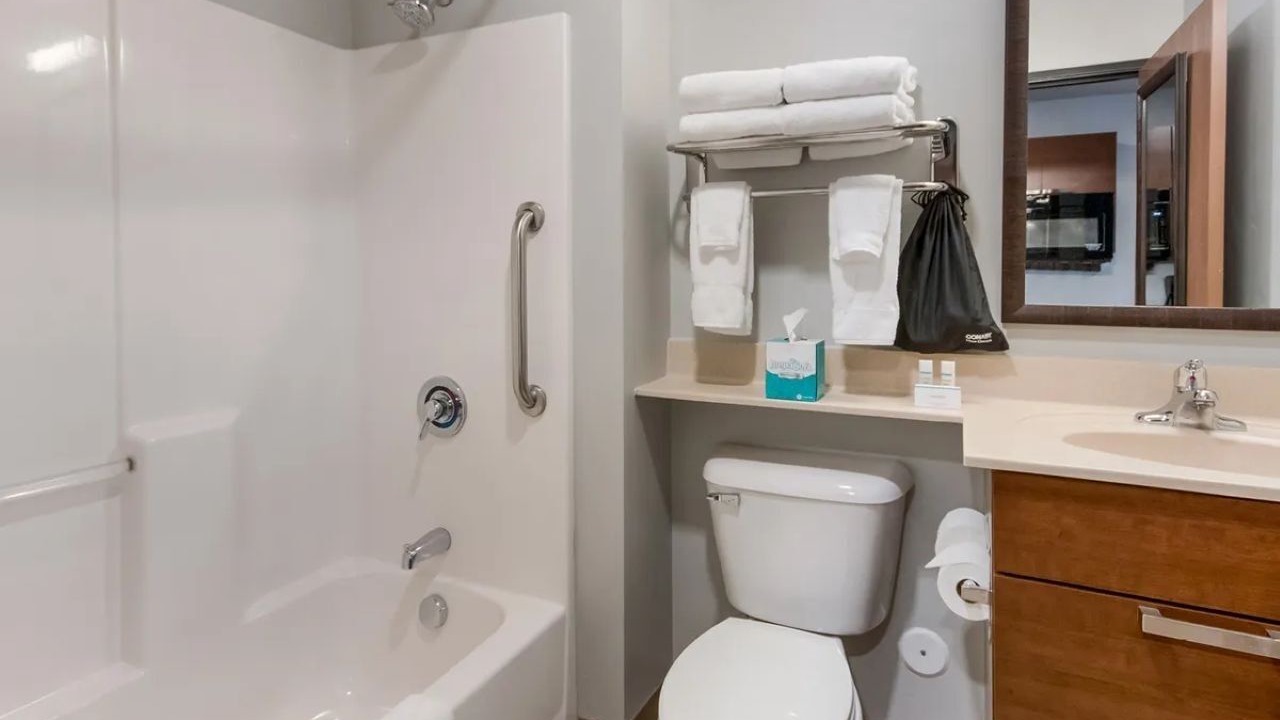 Photo of Bathroom in Pasco