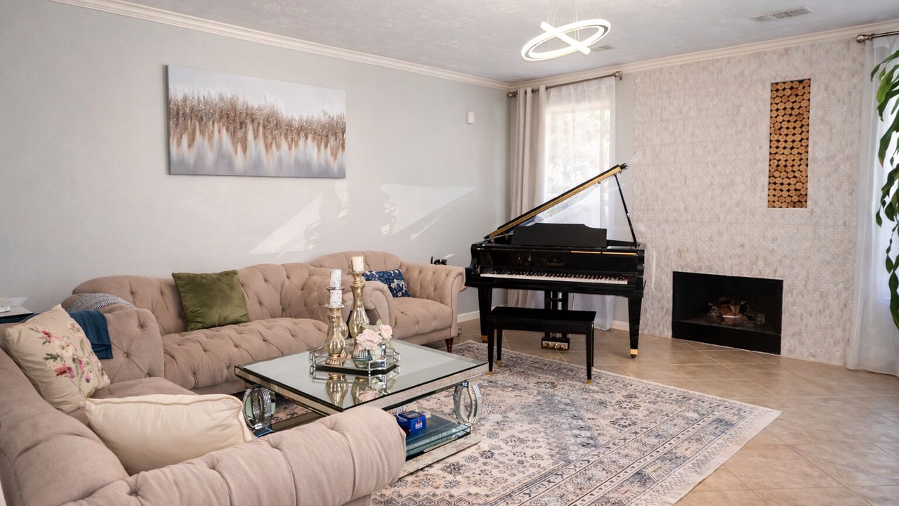 Photo of Livingroom in Barker