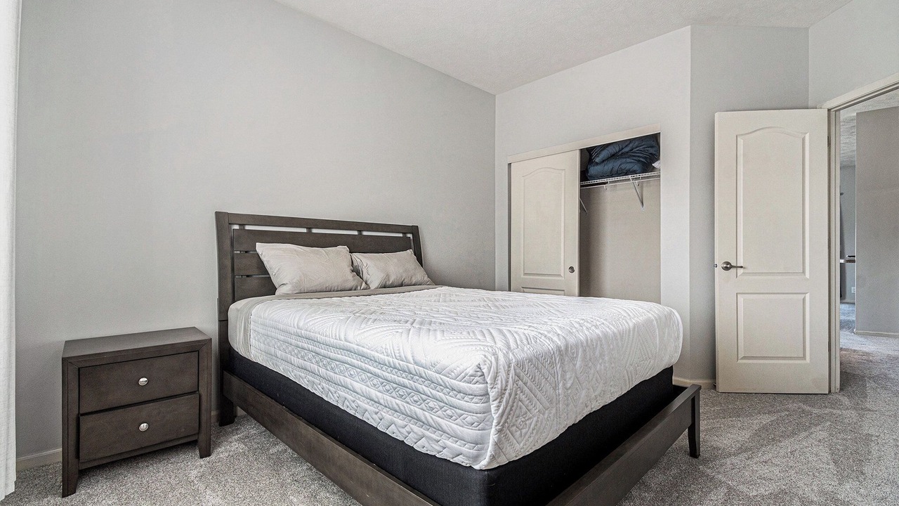 Photo of Bedroom in Millard