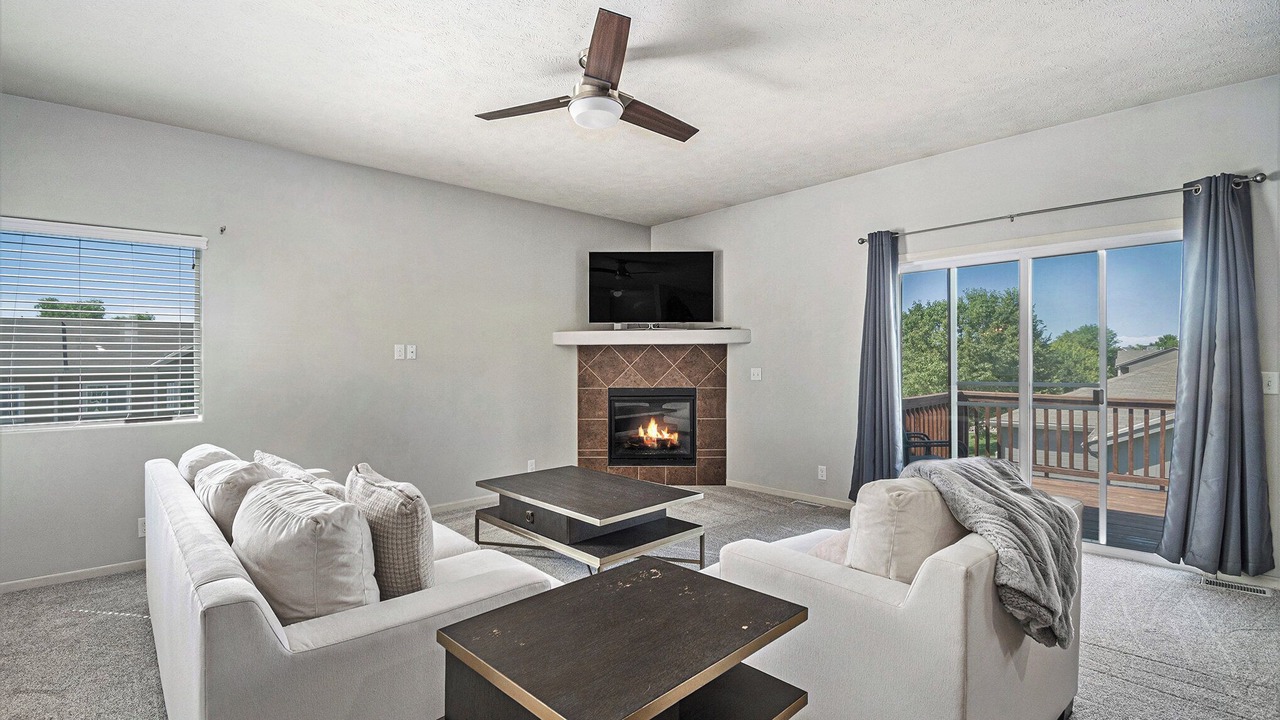 Photo of Livingroom in Millard