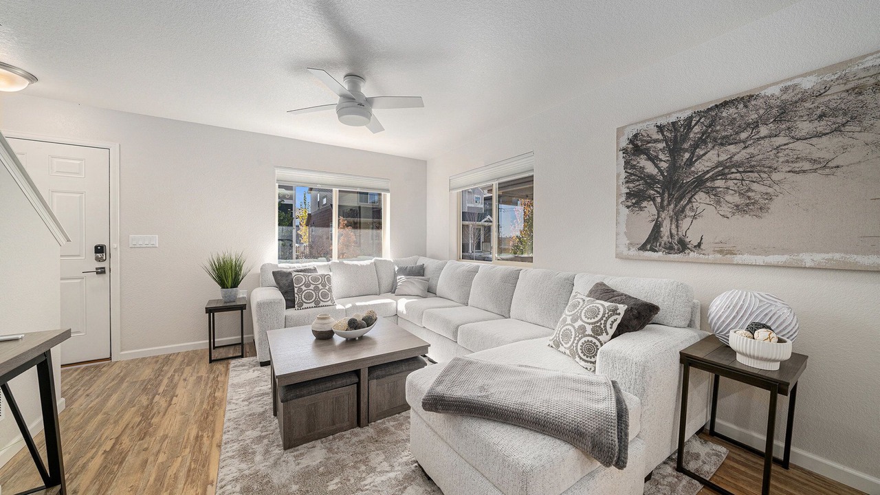 Photo of Livingroom in Longmont
