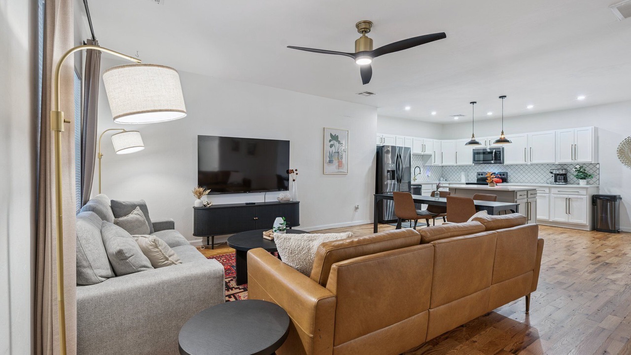 Photo of Livingroom in Central Oklahoma City