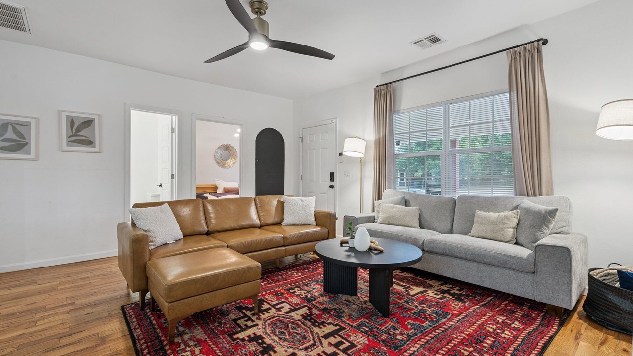 Photo of Livingroom in Central Oklahoma City