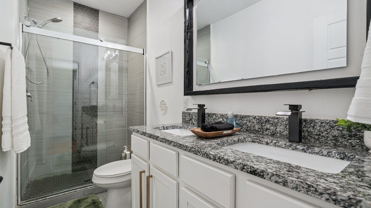 Photo of Bathroom in Central Oklahoma City