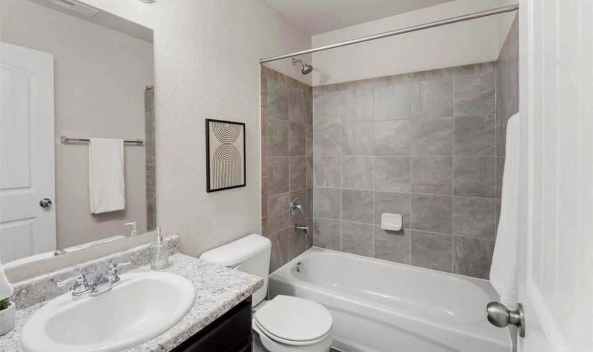 Photo of Bathroom in Fountain