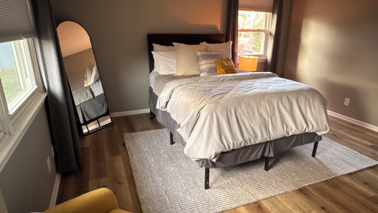 Photo of Bedroom in Parkville