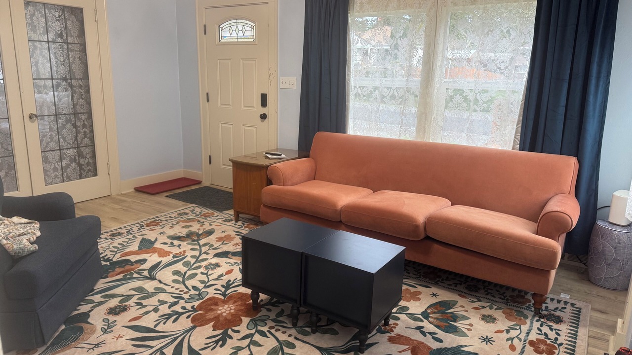 Photo of Livingroom in Northgate