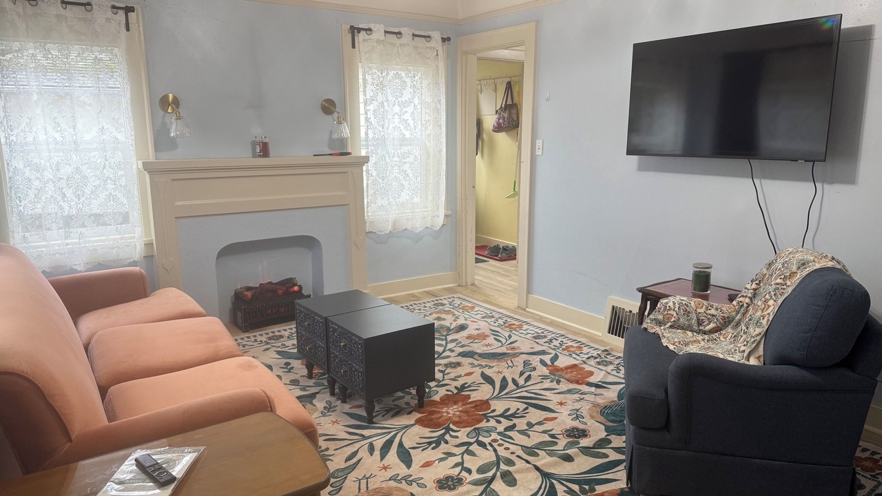 Photo of Livingroom in Northgate
