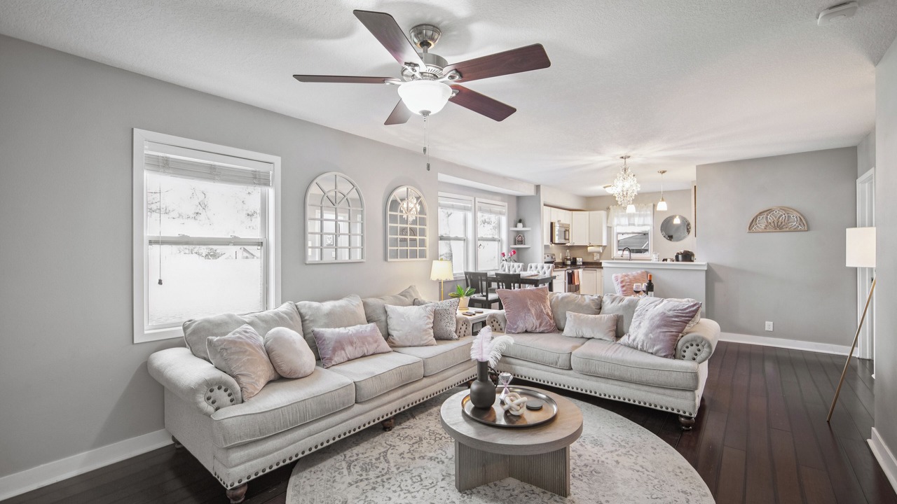 Photo of Livingroom in Des Moines