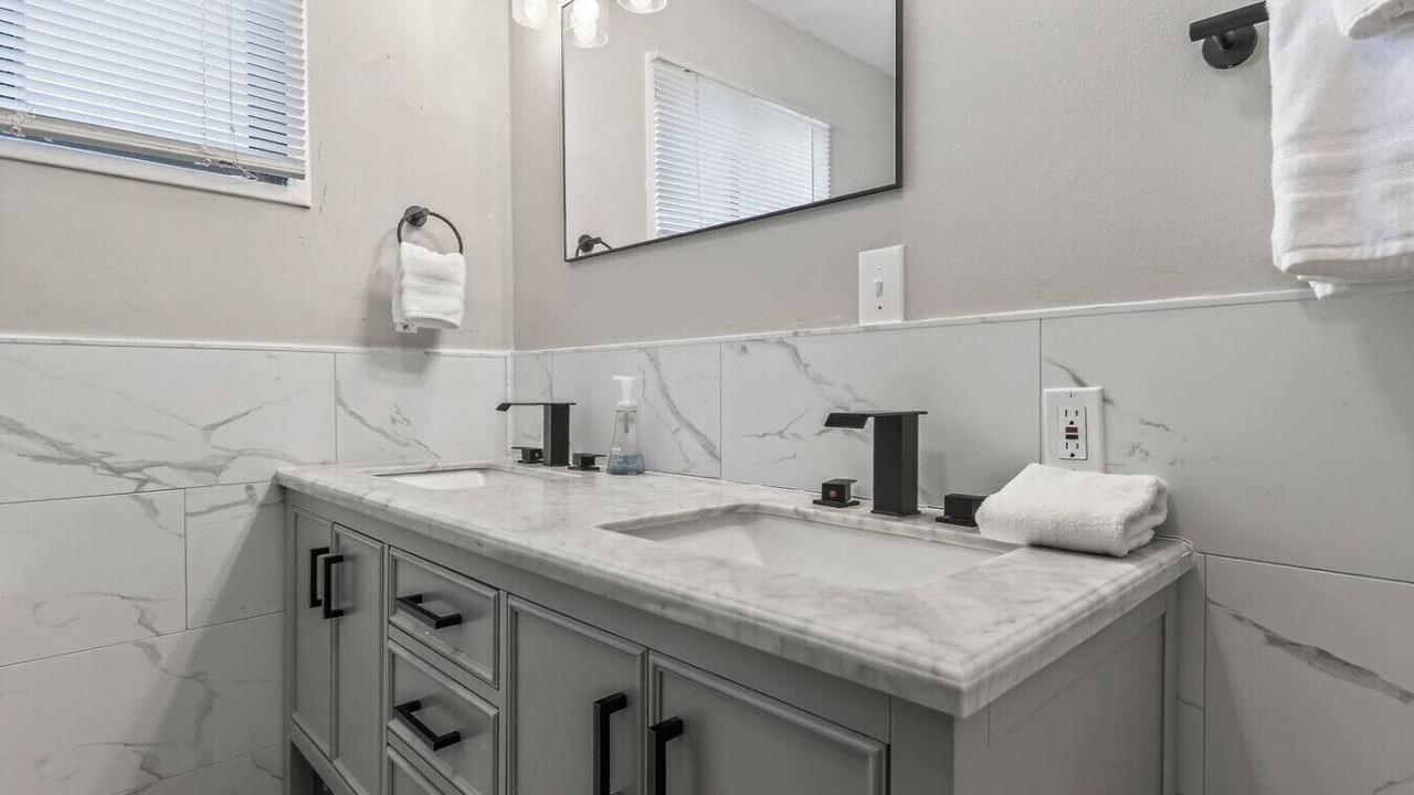Photo of Bathroom in Waldron
