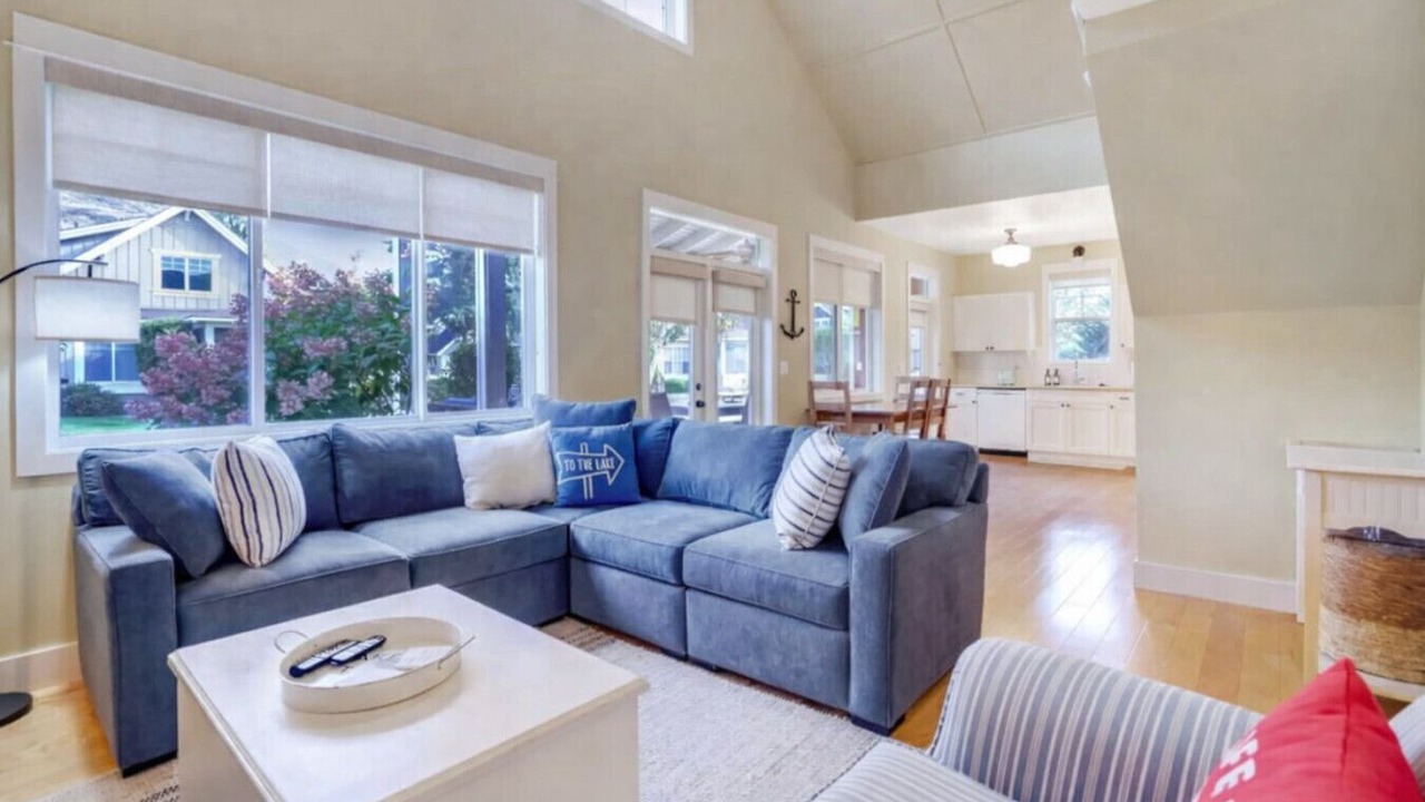 Photo of Livingroom in Oroville