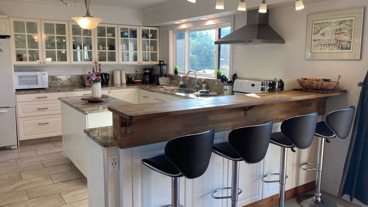 Photo of Kitchen in Eastsound